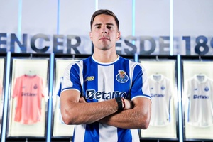 Bednarek já avisou os colegas do FC Porto: "Exijo muito de todos"