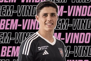 OFICIAL: Sporting empresta jovem médio Samuel Justo ao Casa Pia