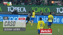 Liga Portugal Betclic: Sporting vs Arouca, Cartão Amarelo Geovany Quenda, 69' (2024-2025)