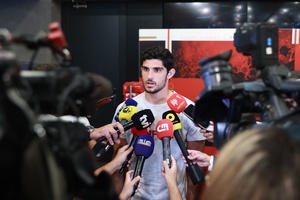 Gonçalo Guedes e a luta pelo título: "Não pensamos nas outras equipas"