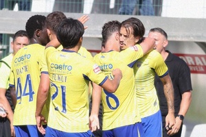 l Liga: Vitória de reviravolta do Arouca contra Nacional com drama e expulsões
