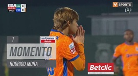 Liga Portugal Betclic: Rio Ave vs FC Porto, Jogada Rodrigo Mora, 2' (2024-2025)