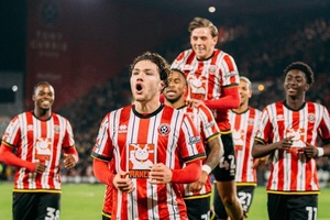 Sheffield United arrasa Bristol e avança à final dos play-offs da Championship