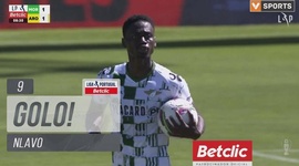 Liga Portugal Betclic: Moreirense vs Arouca, Golo 1-1 Nlavo (2024-2025)