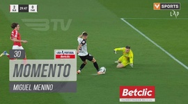 Liga Portugal Betclic: Benfica vs Farense, Jogada Miguel Menino, 30' (2024-2025)
