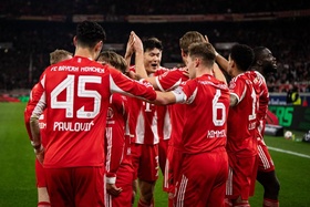 Bayern Munique esmaga St. Pauli e aproxima-se do bicampeonato