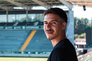 OFICIAL: Paços de Ferreira reforça defesa com André Sousa, ex-Maribor