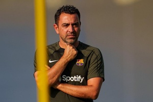 Xavi lamenta saída de Dembelé para o PSG: "Estou desapontado, mas é a lei do mercado"