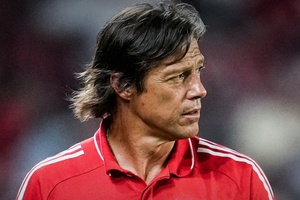 Sevilha despede treinador Matías Almeyda