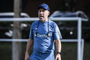 Memphis Depay trama Cruzeiro, de Leonardo Jardim, na primeira mão das meias finais da Copa do Brasil