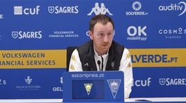 Liga Portugal Betclic: Antevisão de Ian Cathro ao Estoril vs Tondela (2025-2026)