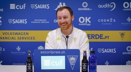 Liga Portugal Betclic: Antevisão de Ian Cathro ao CF Estrela Amadora vs Estoril (2024-2025)