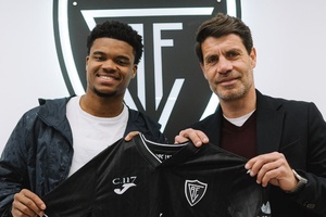 Mercado: Académico de Viseu garante empréstimo de Nigel Thomas