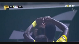 Liga Portugal Bwin: Paços Ferreira (2-1) Santa Clara, Golo Deni Jr. (VAR), 82m (2021-2022)