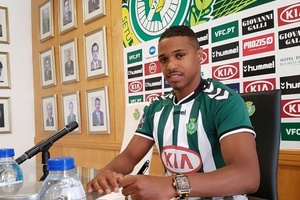 Mercado: Vasco Fernandes (ex-Pandurii) é o primeiro reforço do V. Setúbal