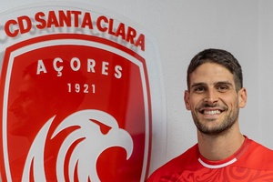 Gonçalo Paciência: a arma secreta para a batalha pela sobrevivência nos Açores