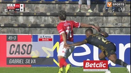 Liga Portugal Betclic: Santa Clara vs Farense, Caso Gabriel Silva, 48' (2024-2025)