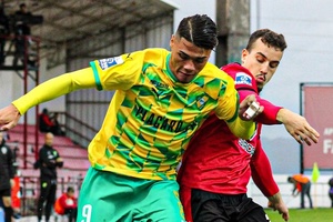 II Liga: Penafiel vence Mafra com um jogador a menos e afasta-se da zona de descida