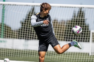 Hidemasa Morita regressa aos treinos do Sporting após lesão
