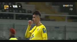 Liga Portugal Bwin: V. Guimarães (0-1) Arouca, Golo Rafa Mújica, 50m (2022-2023)