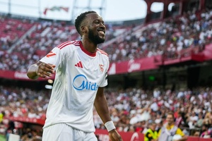 Benfica garante contratação de Dodi Lukebakio até 2030