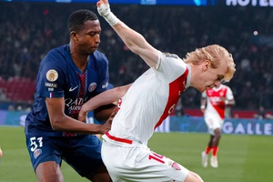 PSG perde na receção ao Mónaco na Liga francesa