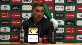 Carlos Carvalhal faz a análise ao jogo do Rio Ave frente ao Desp. Aves da I Liga
