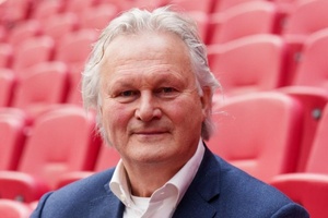 Presidente do Ajax bate com a porta: "Não sou surdo, nem cego. Sei a situação que o clube vive