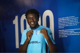 OFICIAL: Giovani Bamba assina com o Vizela