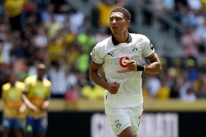 Dortmund vence, mas Mamelodi Sundowns deixa alemães nervosos até ao fim