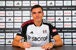 OFICIAL: Após falhar transferência para o Bayern, João Palhinha renova pelo Fulham