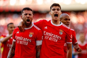 "Foi Otamendi que fez crescer o António Silva e o Tomás Araújo"