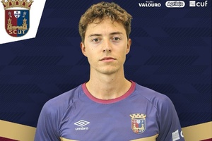 OFICIAL: Ex-Sporting de Braga B é o 10.º reforço do Torreense para o ataque