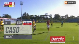 Liga Portugal Betclic: Santa Clara vs Estoril, Caso André (VAR), 46' (2024-2025)
