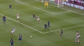 Premier League: Burnley 1 - 0 Man City (2014-2015)