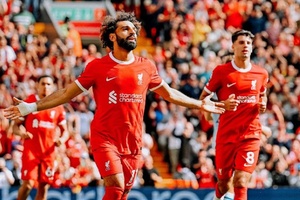 Inglaterra: Liverpool vence com a ajuda de Diogo Jota, Marco Silva com derrota pesada