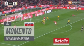 Liga Portugal Betclic: Benfica vs Estoril, Jogada Leandro Barreiro, 81' (2024-2025)