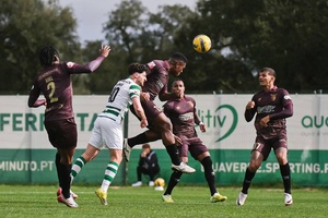 Reviravolta leonina: Sporting B supera Portimonense em jogo de sete golos