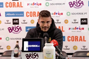 Treinador do Nacional prevê jogo animado e com golos frente ao Estoril