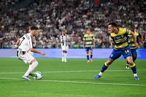 Juventus triunfa na estreia na Liga italiana com João Mário e Conceição em campo