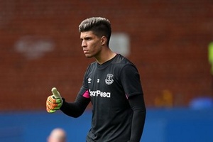 Inglaterra: Guarda-redes João Virgínia regressa ao Everton