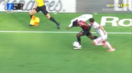 Ligue 1: Nice vs Lyon, Golo 1-0 M. Bard (2025-2026)
