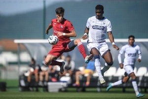 Taça Revelação: Torreense e Benfica apuram-se para a final