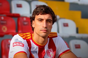Mercado: AVS contrata médio uruguaio Tiago Galleto