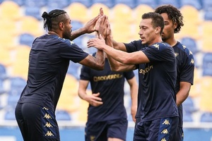 Estoril Praia impôs-se ao Estrela da Amadora com goleada em jogo-treino