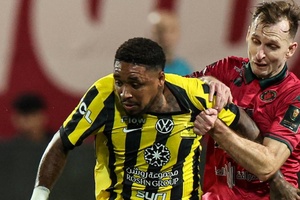 Desilusão para Conceição: Al Ittihad afastado nos penáltis