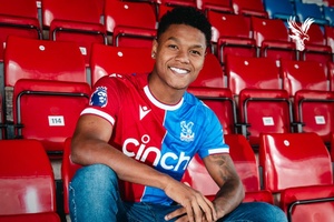 OFICIAL: Crystal Palace anuncia contratação de promessa brasileira Matheus França