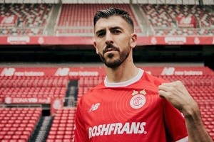 Paulinho surpreendido com convocatória após empate no México
