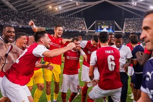 Crónica: Sporting de Braga sofre em Atenas, mas Bruma 'carimba' fase de grupos