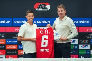 OFICIAL: Benfica empresta Tiago Dantas ao AZ Alkmaar